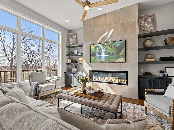 3rd image of 26371 Preserve Dr