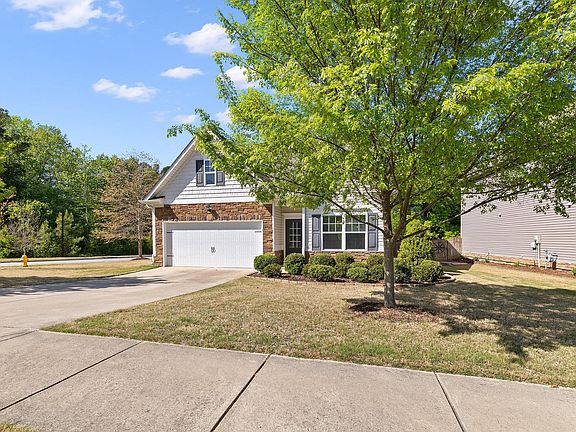 4th image of 101 Benning Hills Pl