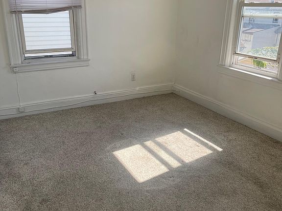 3rd image of 9020 213th St Floor 2