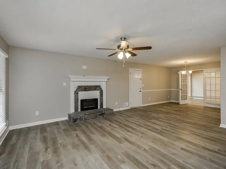 9245 Tara Dr SW — Photo 4