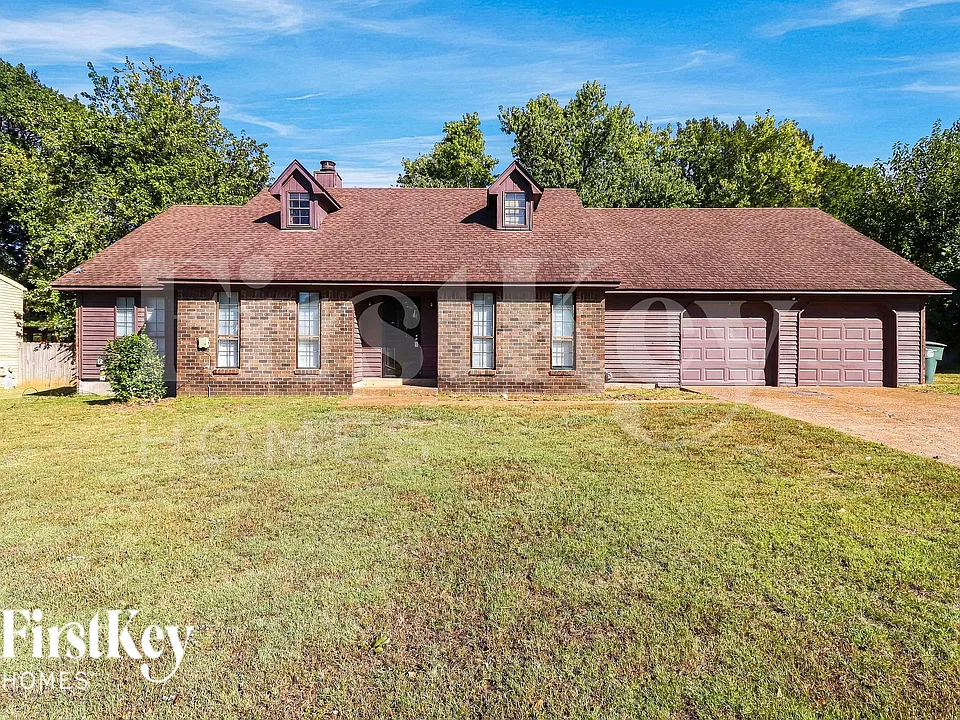 2776 Ravenwood Dr