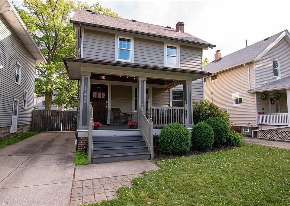 1st image of 17449 Woodford Ave