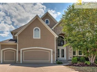 10705 W 163rd St, Overland Park, KS 66221