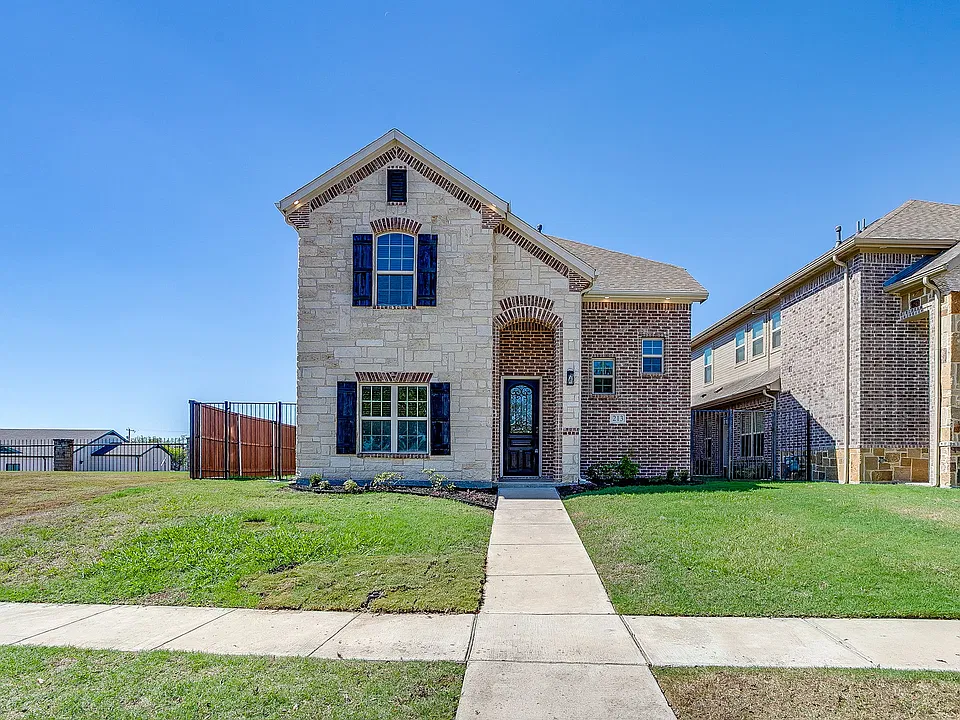 213 Park Villa Ln