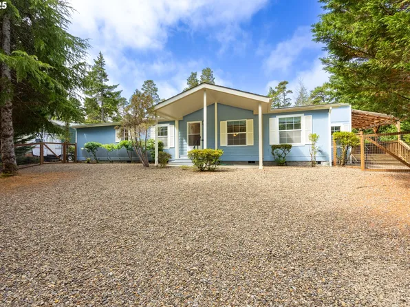 5509 Mercer Lake Rd, Florence, OR 97439