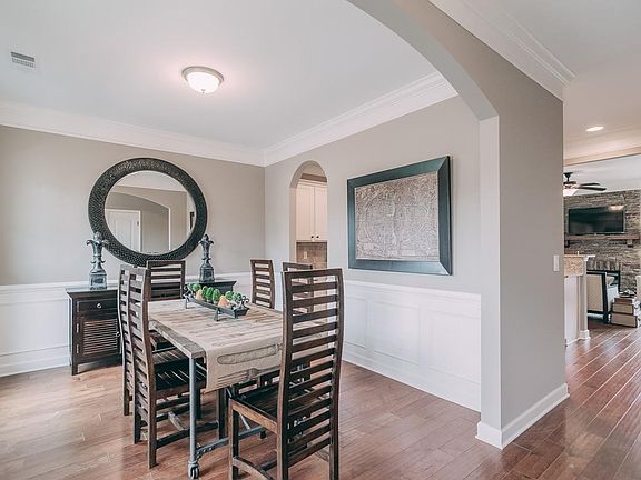 3rd image of 248 Mansfield Dr Lot 27