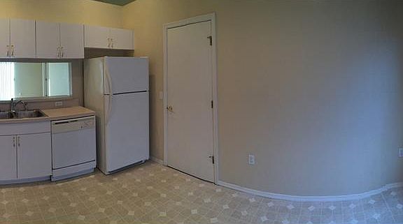 3rd image of 3035 Lillian Pass