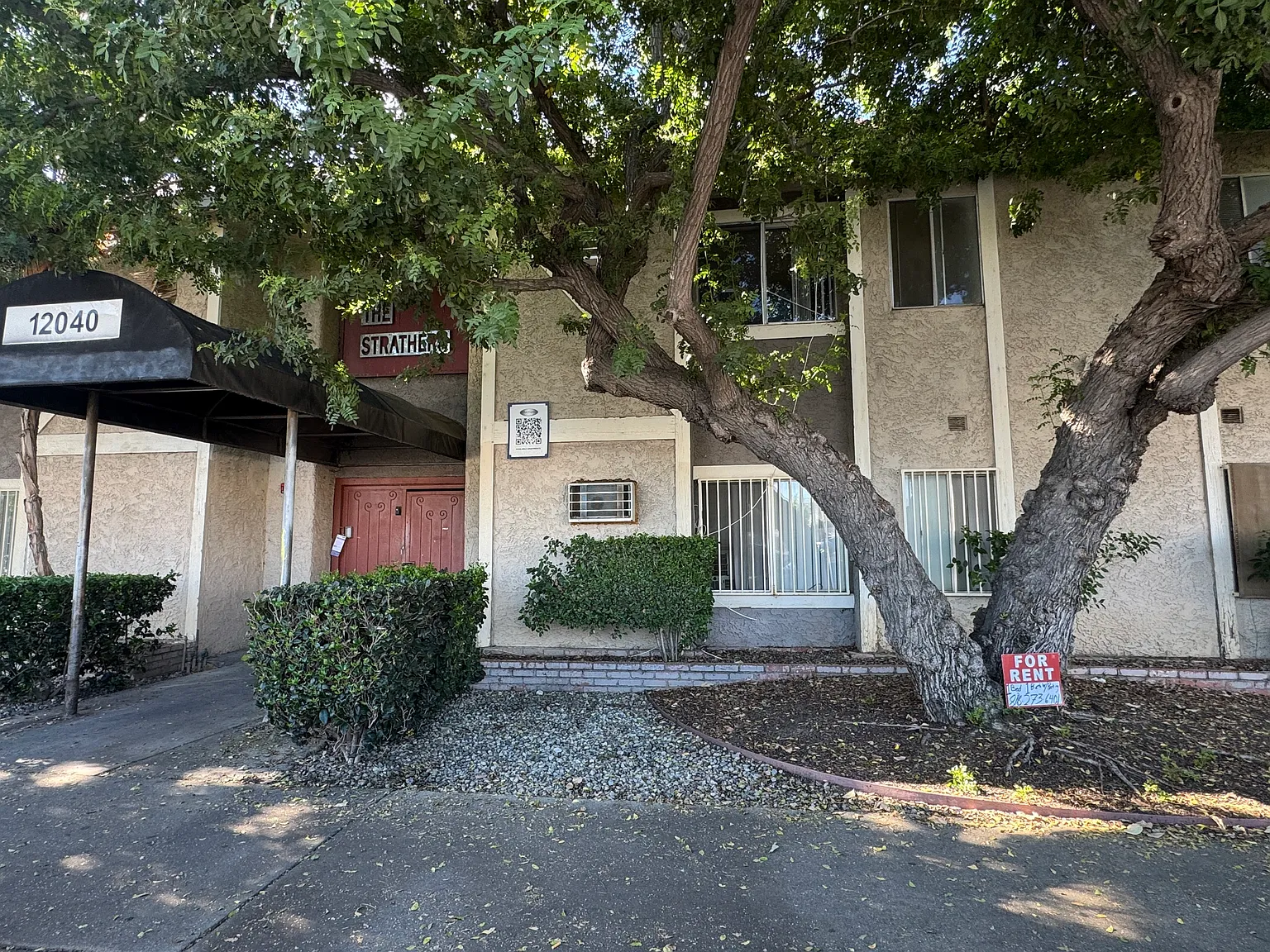 N Lankershim Blvd — Photo 1