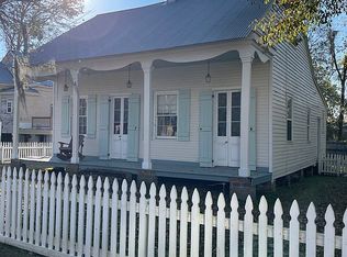 506 Pine St, Madisonville, LA 70447