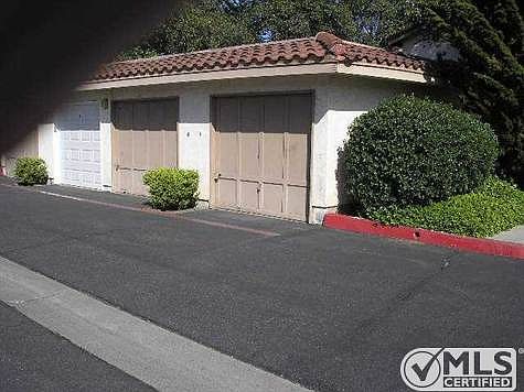 5th image of 974 Lupine Hills Dr Unit 71