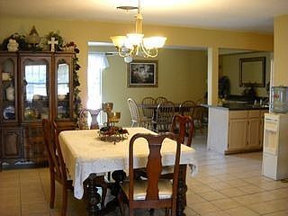 2nd image of 12 Bedford Dr
