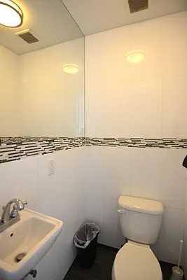 Rented by Corcoran | media 27