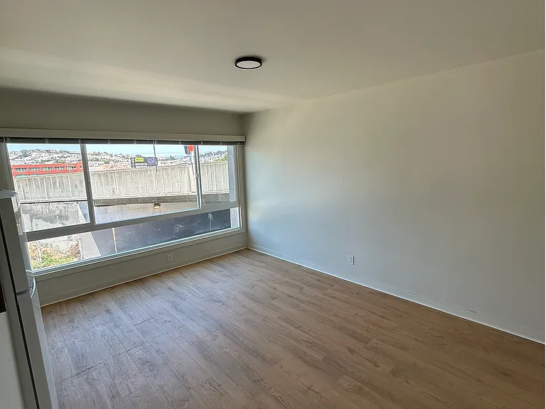 3001 San Bruno Ave #2 — Photo 5