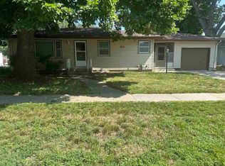 802 Georgia Ave, Norfolk, NE 68701
