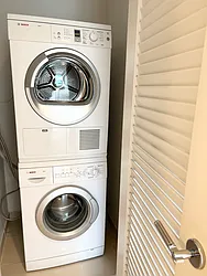 Rented by R New York