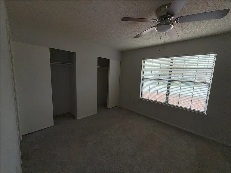 732 W Collins St — Photo 13
