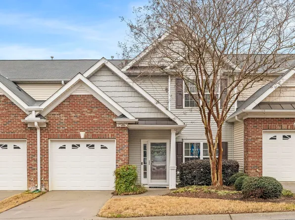 57 Bay Springs Dr, Simpsonville, SC 29681