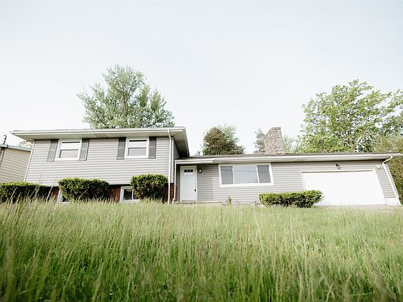 2nd image of 4134 Fargo St