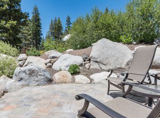6412 Hillside Dr, Soda Springs, CA 95728