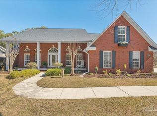 5684 Dunbar Cir, Milton, FL 32583