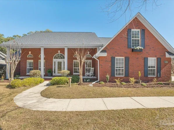 5684 Dunbar Cir, Milton, FL 32583