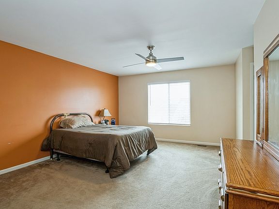 5th image of 404 Mozart Ln