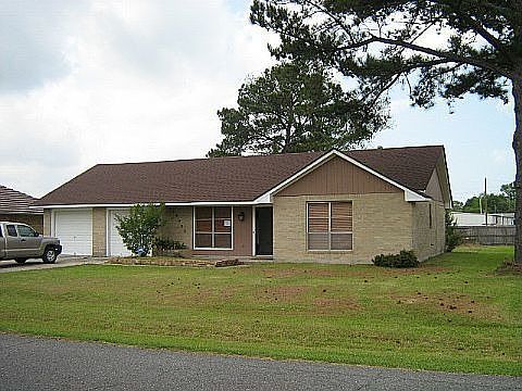 1st image of 14035 Felicity Dr