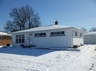 108 E Meadowlawn Blvd, Seven Hills, OH