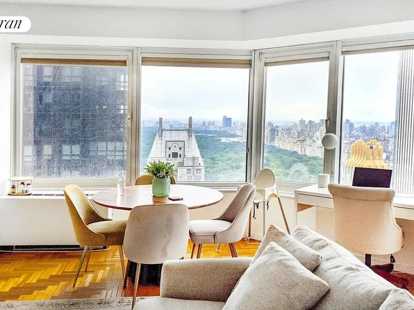 150 W 56th St APT 4502, New York, NY 10019