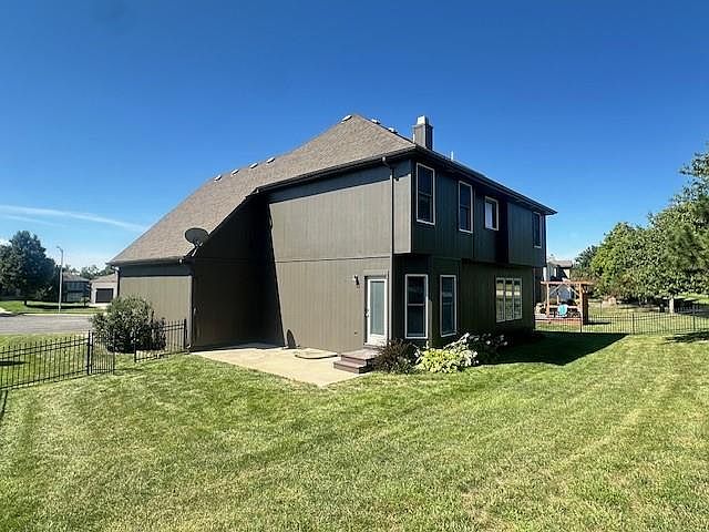 20190 W 223rd Ter, Spring Hill, KS 66083 | Zillow