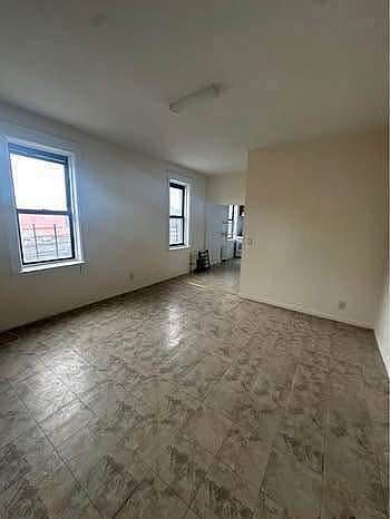1st image of 1287 Castle Hill Ave #F
