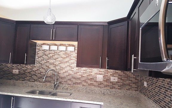 3rd image of 443 Hoxie Ave