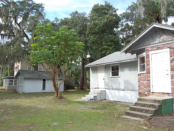 4th image of 1118 Live Oak St