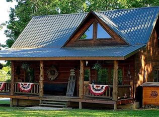 135 John J Smith Rd, Oneida, TN 37841