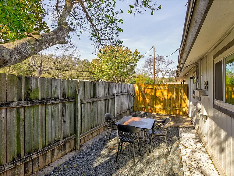 10509 Macmora Rd #A — Photo 14
