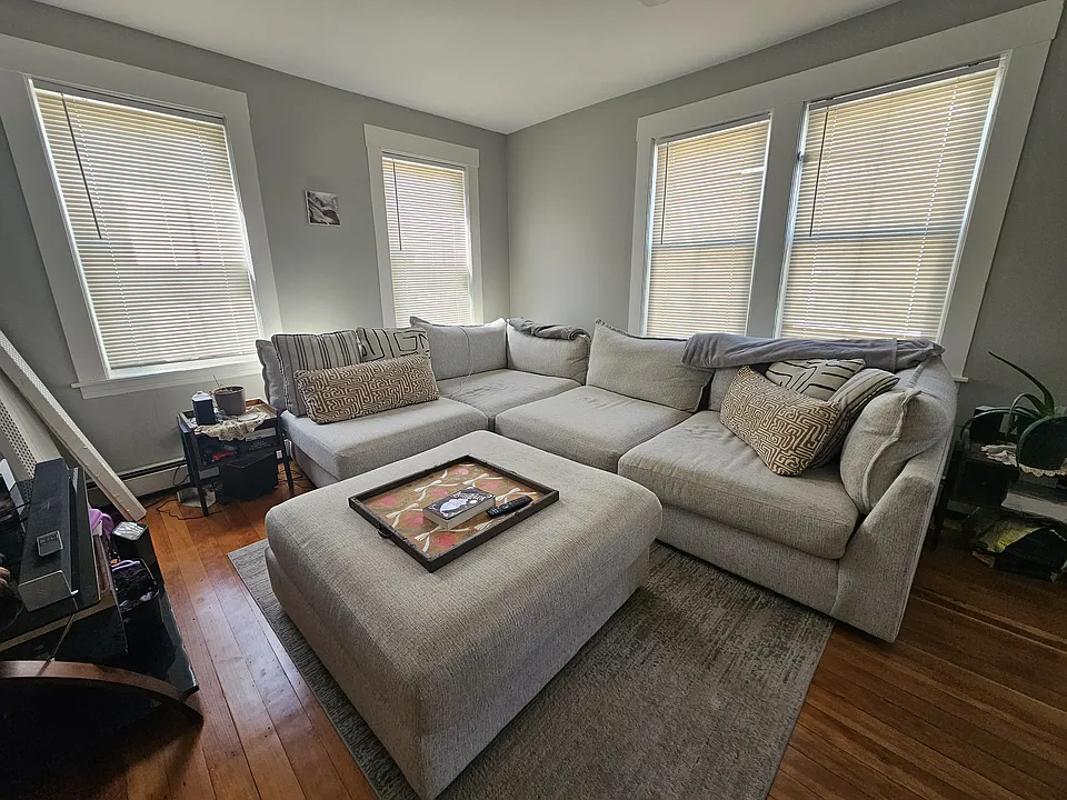 3 Cross St #1