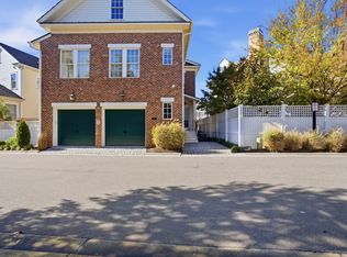 389 Dorsey Ln, Virginia Beach, VA 23451