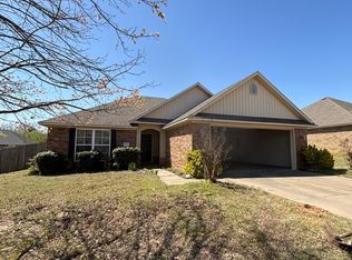 1065 Maple Ridge Dr, Greenwood, AR 72936
