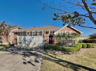 2019 Brook Meadow Dr, Forney, TX 75126