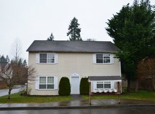 23823 216th Pl SE, Maple Valley, WA 98038