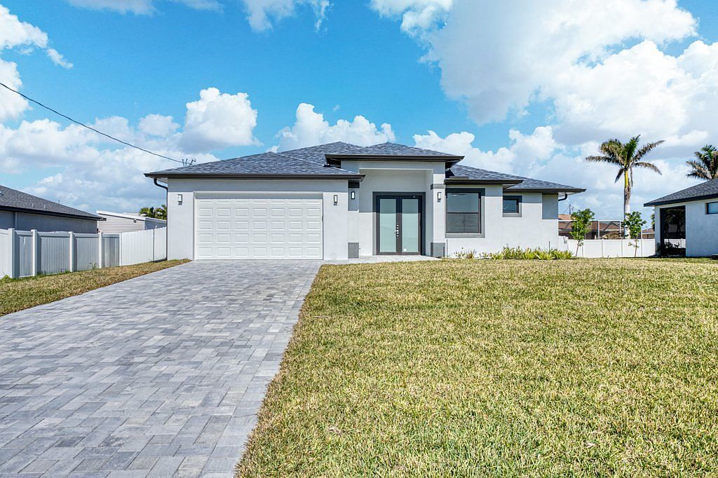 3921 NW 40th Ln - Property Image