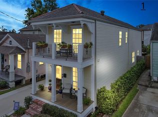 406 Newton St, Gretna, LA 70053