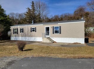 23 Deerfield Dr, Franklin, NJ