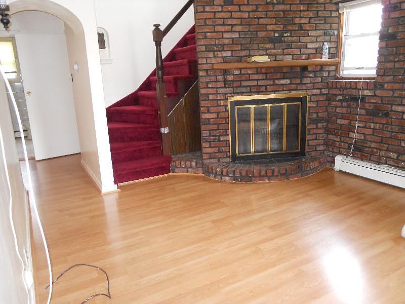 2nd image of 8041 247th St
