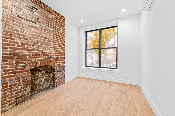 Rented by Compass | media 5