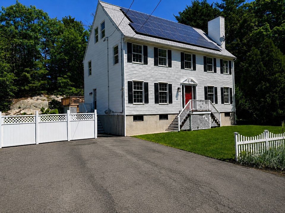 1st image of 159 Pine St