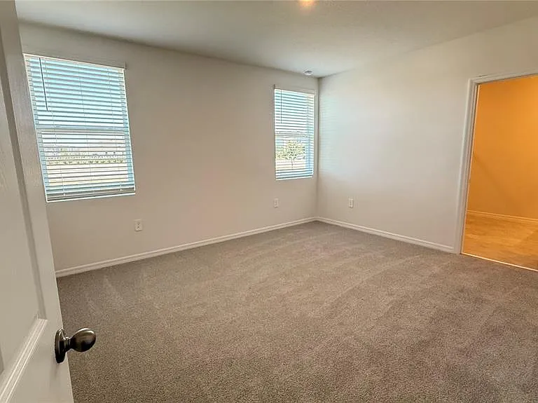 3905 Giorgio Dr — Photo 15