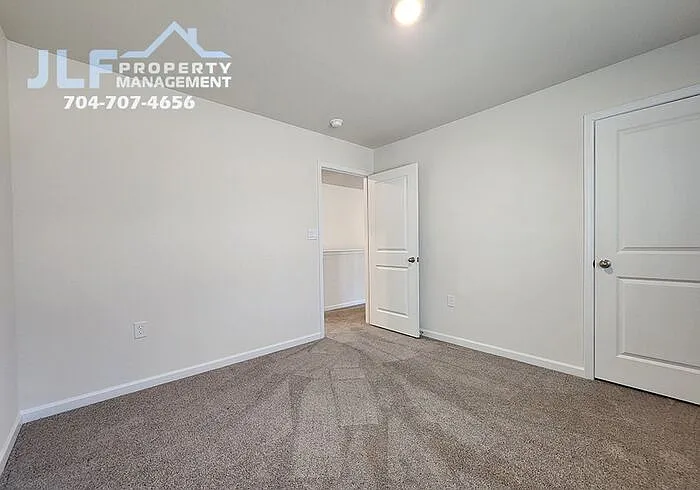 125 Sycamore Crossing Ct — Photo 25