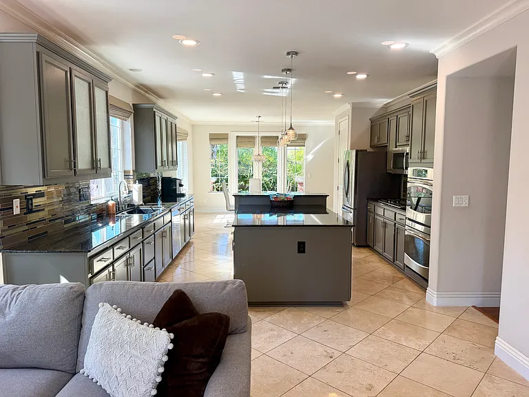 5205 Skyler Ct — Photo 19