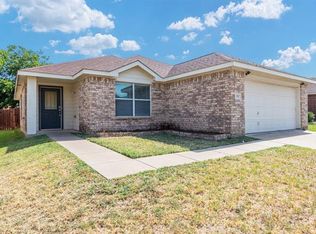 312 Allenwood Dr, Fort Worth, TX 76134